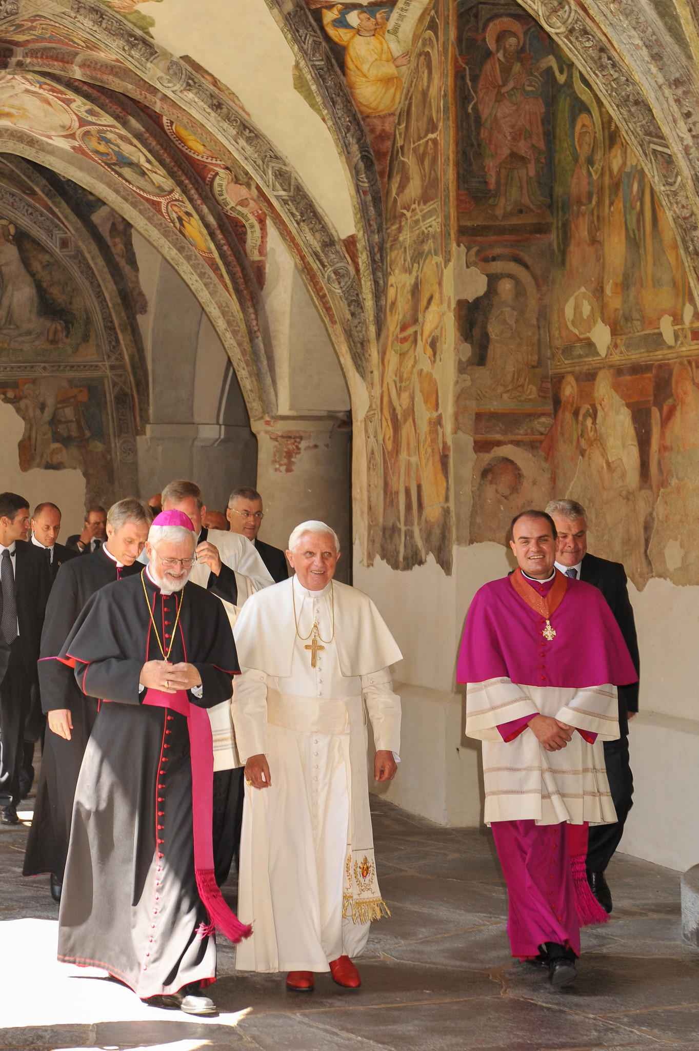 Papa Emerito Benedetto Xvi Tornato Alla Casa Del Padre Chiesa Del